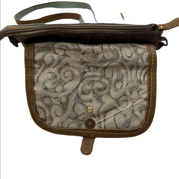 Myra bag Paisley swirl print small cross body bag canvas leather. - Picture 6 of 13